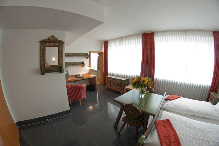 Hotel Conti Am Hauptbahnhof Munster  Room photo